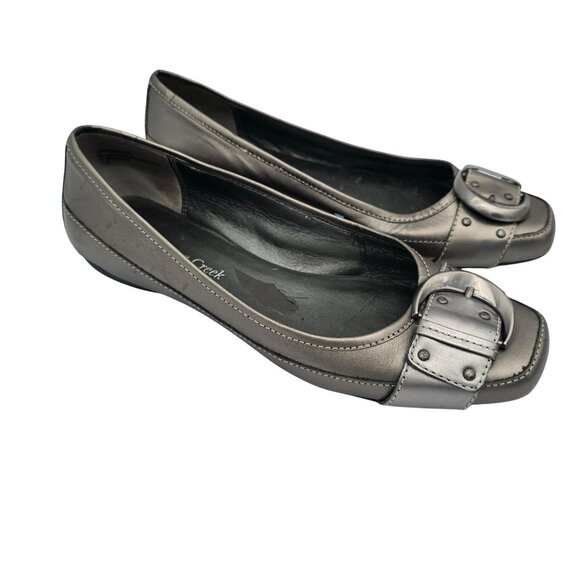 Coldwater Creek Womens Silver Metallic Flats With Buckle Size 7.5 - Picture 1 of 9